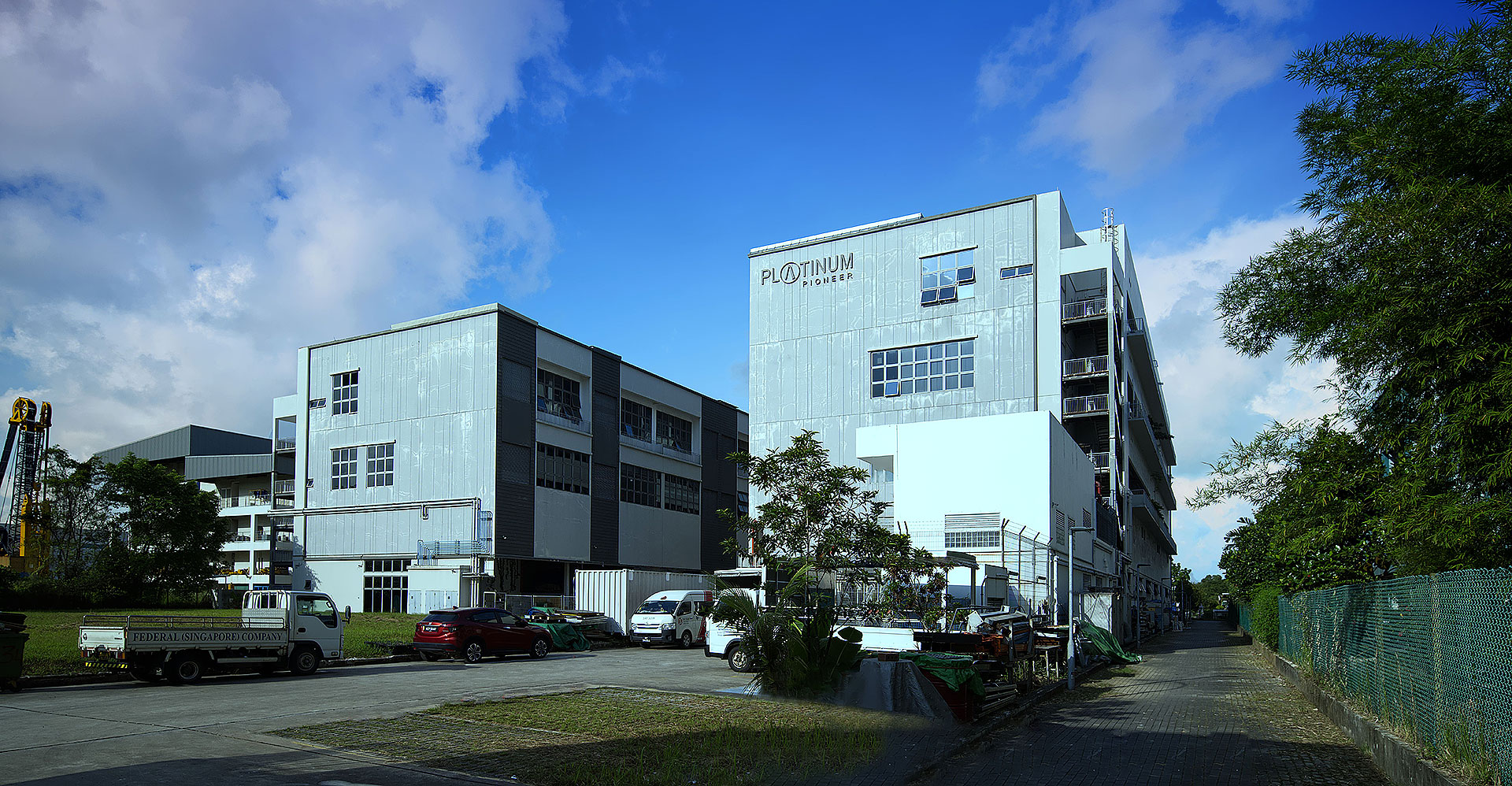 Platinum Pioneer image