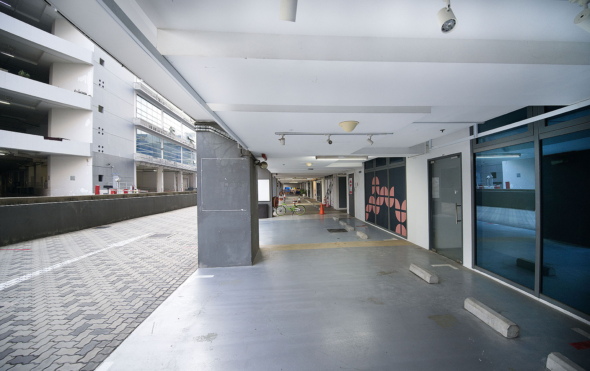 S9@Serangoon image